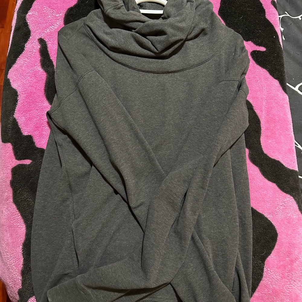 Lululemon Stress Less Pullover. - Picture 2 of 3